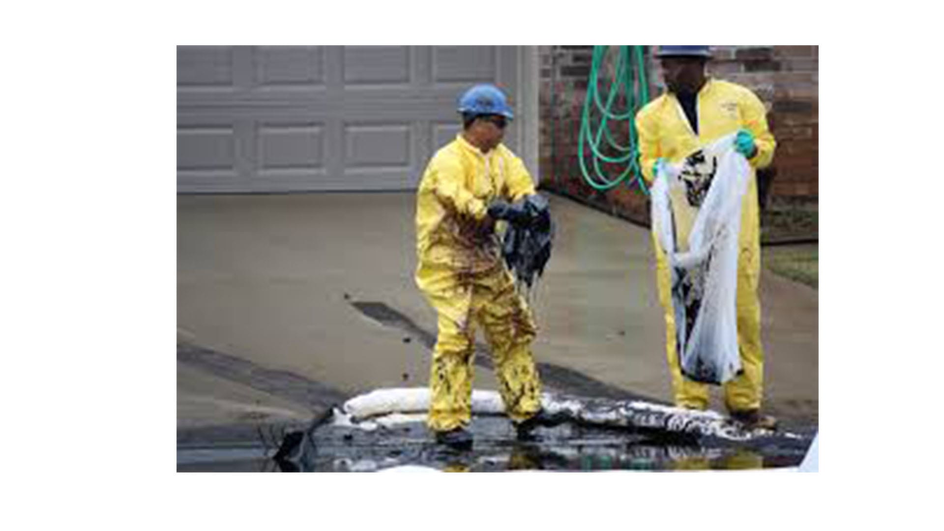 cleanup oil spill